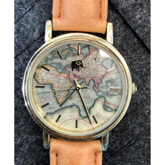 Francesca's Other - Vintage Francesca's World Map Analog Watch Silver Tone - Not Tested